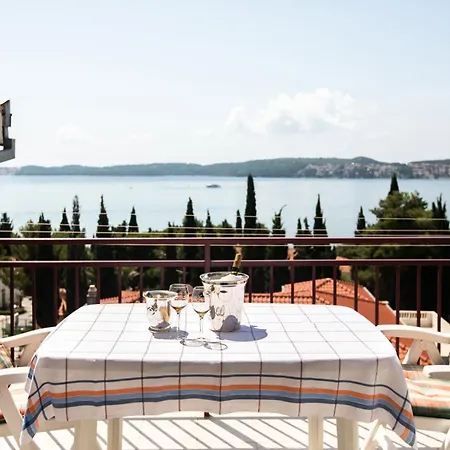 Apartamento Lambrisa *