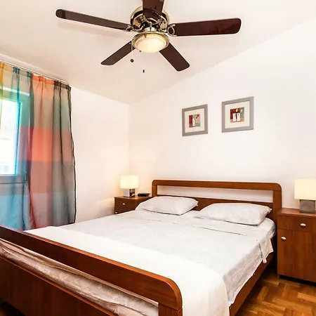 Lambrisa Appartement *