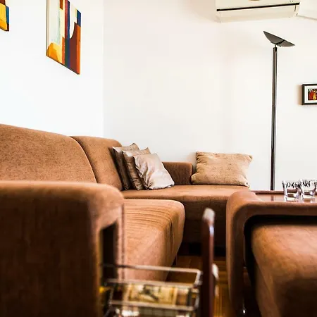 Lambrisa Appartement *